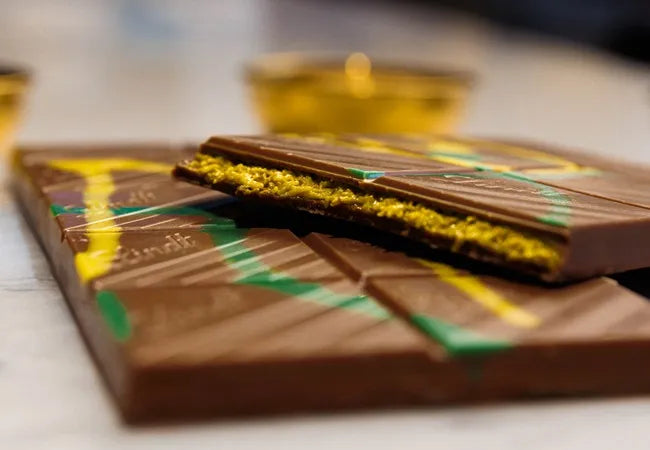 Lindt Dubai-Style Pistachio-Filled Chocolate - UK
